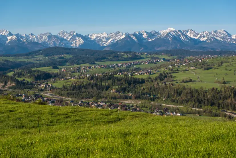 Gdzie leży Bukowina Tatrzańska? Odkryj jej lokalizację i atrakcje