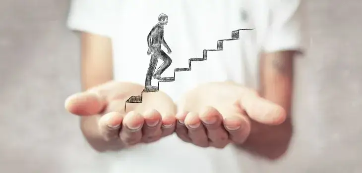 Jak prowadzić zeszyt praktyk, aby uniknąć błędów i zyskać doświadczenie