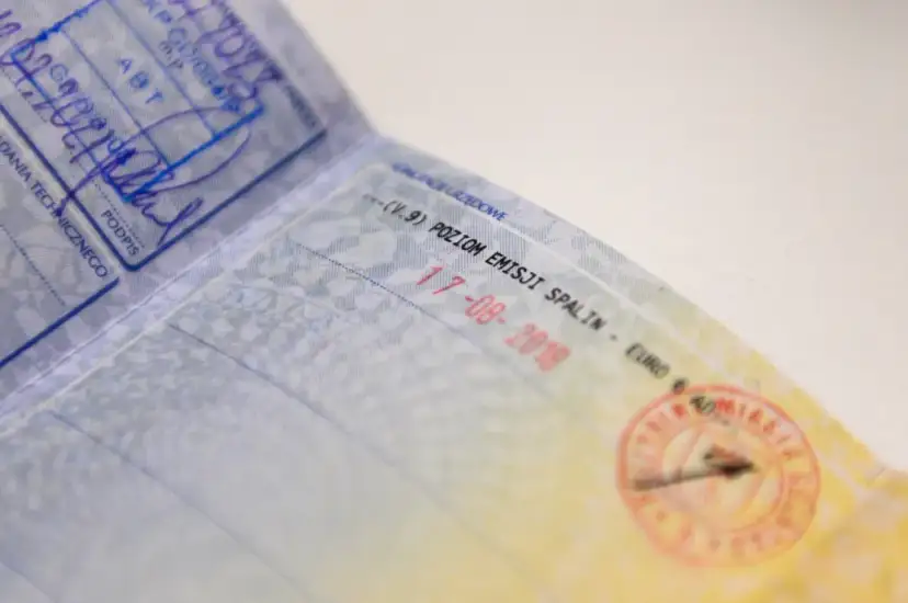 Normy Euro, CO2, podatki 2026: Jak zmienią koszty Twojego auta?