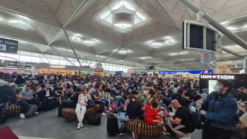 Czy lotnisko Stansted jest czynne? Sprawdź, co musisz wiedzieć!