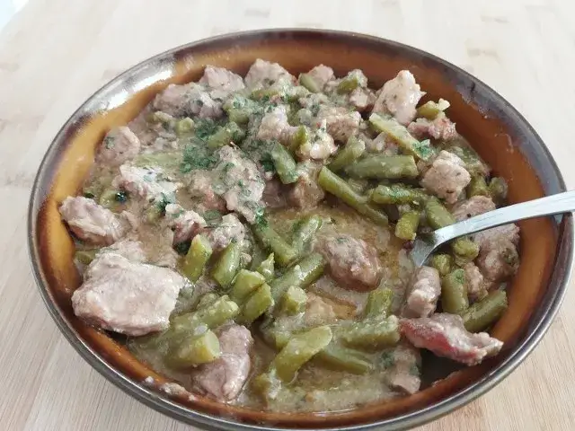 Jak zrobić gulasz na obiad, który zachwyci całą rodzinę?