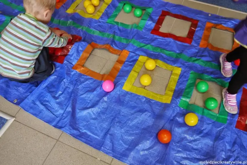 Mata edukacyjna DIY: Stwórz bezpieczną i rozwijającą zabawkę!