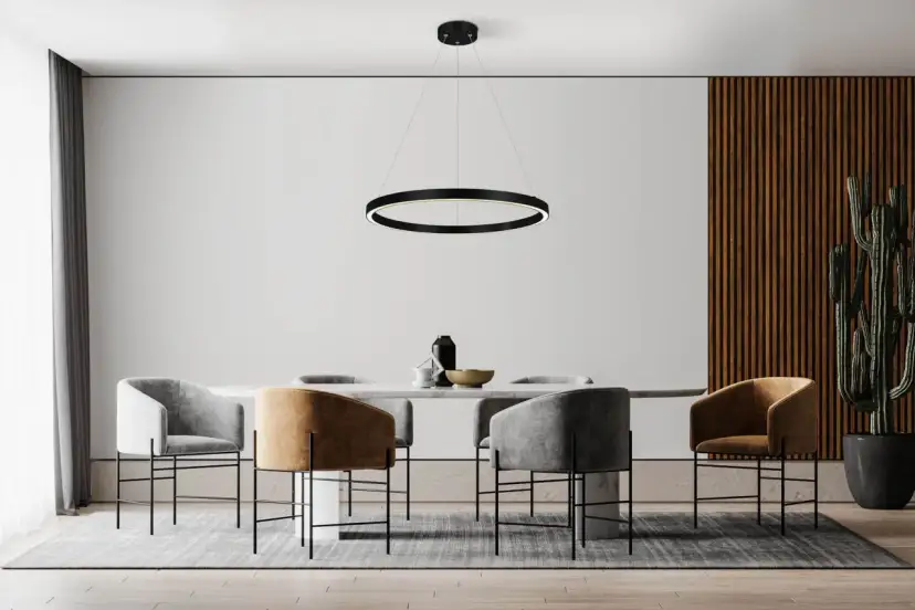 Lampa w salonie: Jak wysoko? Uniknij błędów i rażenia!