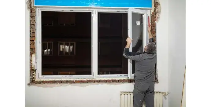 Jak montować listwy przyokienne bez błędów - krok po kroku