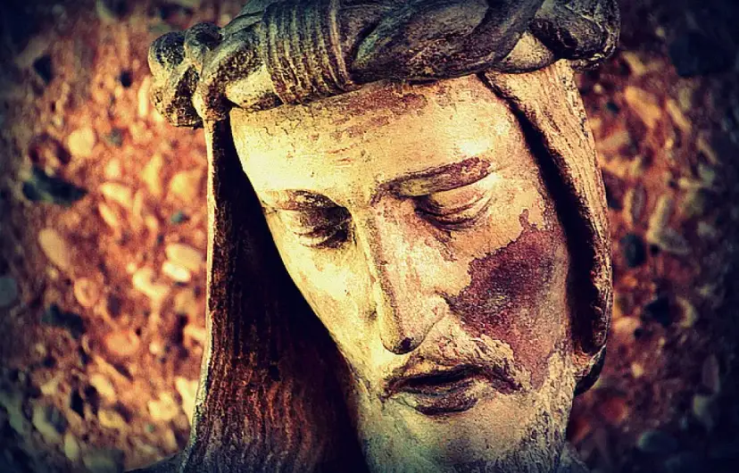 Czy subliminale to grzech? Etyka i moralność w różnych religiach