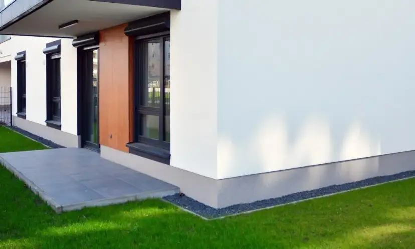 Jak zrobić cokół na elewacji - uniknij najczęstszych błędów i kosztów