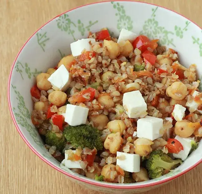 Co na obiad zdrowo? 10 pysznych przepisów na zdrowe posiłki