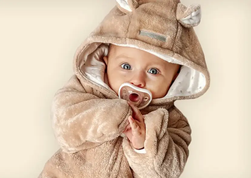 Kombinezon czy kurtka na zimę - co wybrać dla dziecka, aby nie zmarzło?