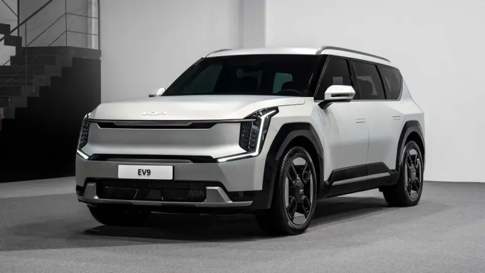 Kia EV9 - rodzinny SUV elektryczny na długie trasy