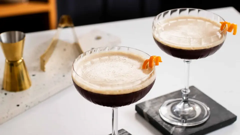 Caffè e arancia - La ricetta perfetta per un drink che funziona