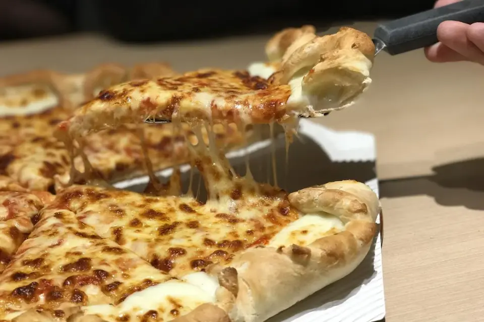 Pizza à Rome, quel style choisir et où la goûter ?