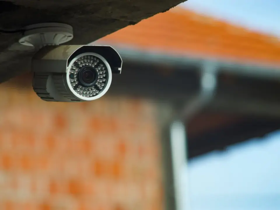 Prywatny monitoring a policja - jak nagrywać, by pomóc?