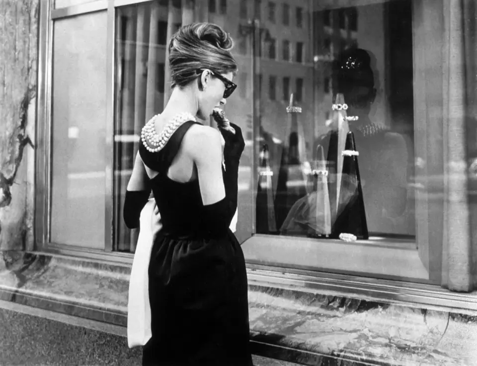 Audrey Hepburn en moda y la lección de elegancia que sigue vigente