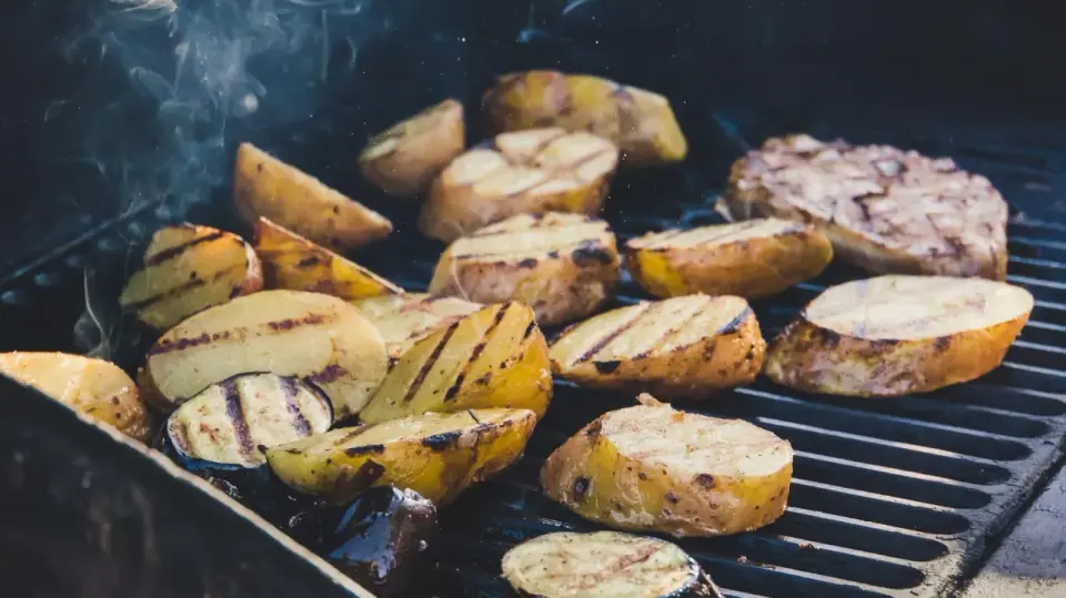 Quelle pomme de terre choisir pour le barbecue ?