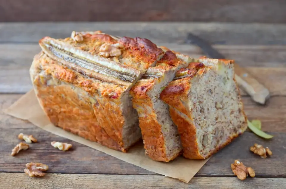 Chlebek bananowy bez jajek: puszysty i bez zakalca. Mój przepis!