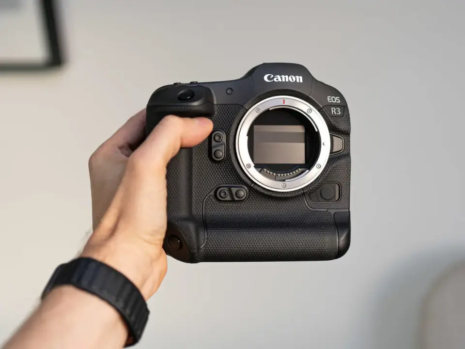 Canon EOS R3 w praktyce - dla kogo ma sens?