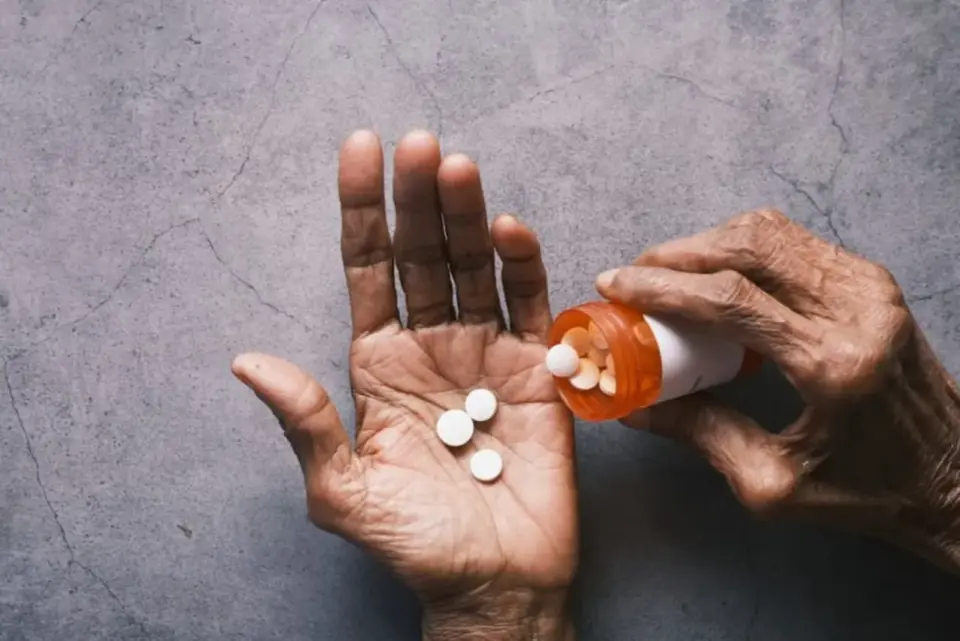 Tylenol to paracetamol? Dawkowanie, błędy i bezpieczeństwo