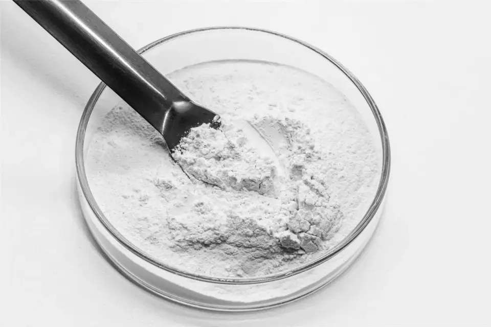 Kwas salicylowy - jak stosować, by działał, a nie szkodził?