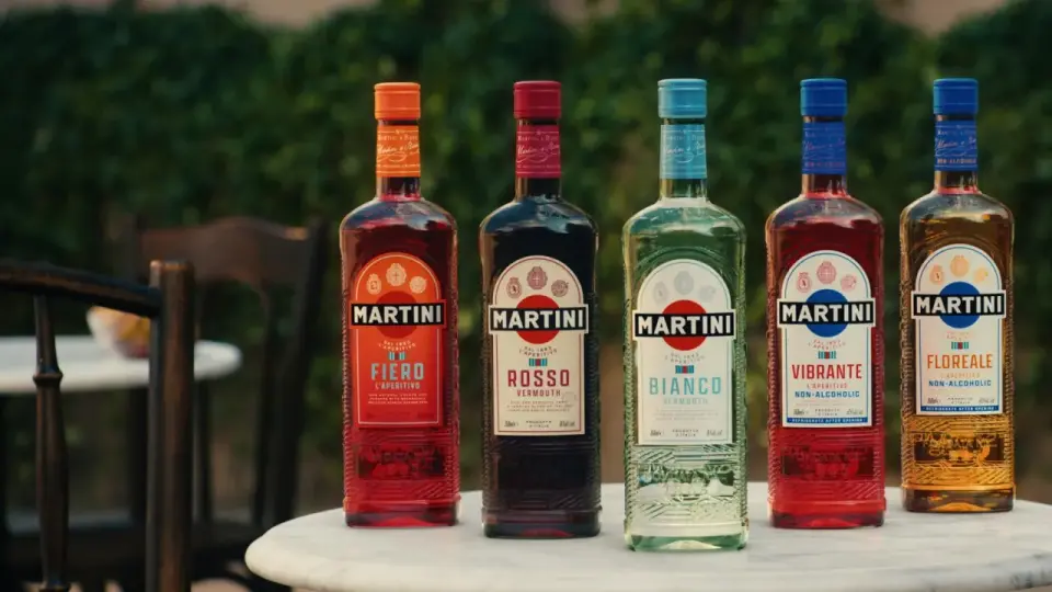 Martini Bianco cena - 500 ml czy 1 l? Wybierz mądrze!