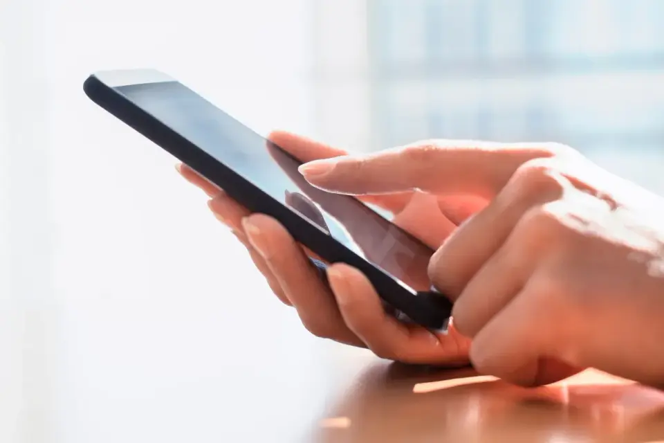 Gdzie jest archiwum SMS w telefonie? Odzyskaj wiadomości!