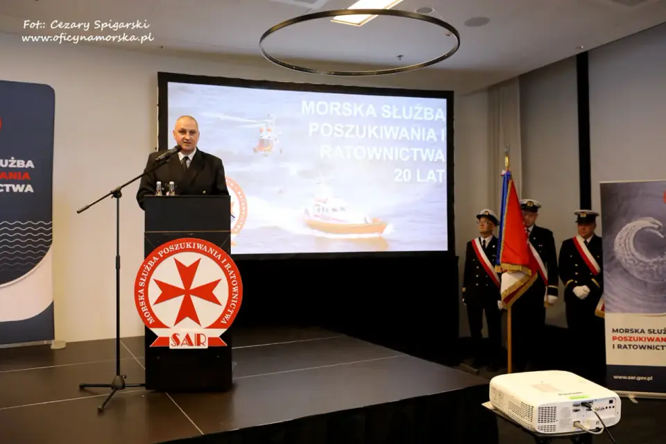 Morska Służba Poszukiwania i Ratownictwa SAR - Jak wezwać pomoc?