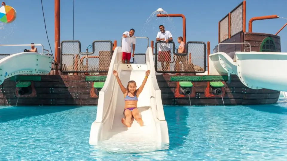 Djerba Aqua Resort - Aquapark, plaża i opinie - Czy warto wybrać?