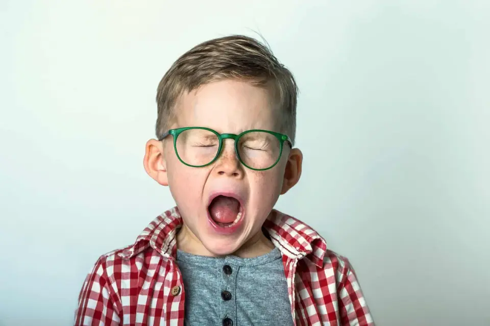 Síndrome de Tourette en niños - cómo reconocerlo y actuar