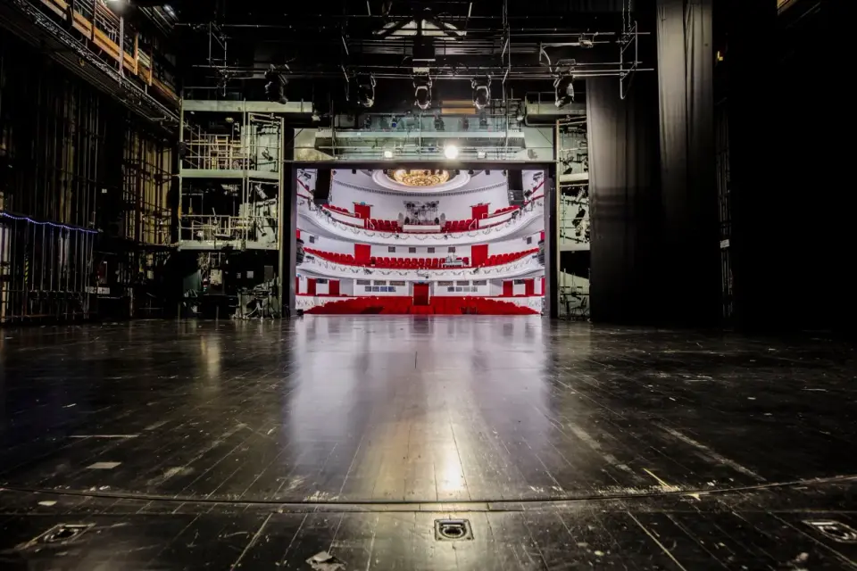 Teatr dramatyczny w Warszawie - Jak wybrać spektakl? Poradnik 2026