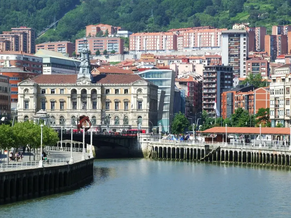Casco Viejo de Bilbao - qué ver y cómo recorrerlo a pie