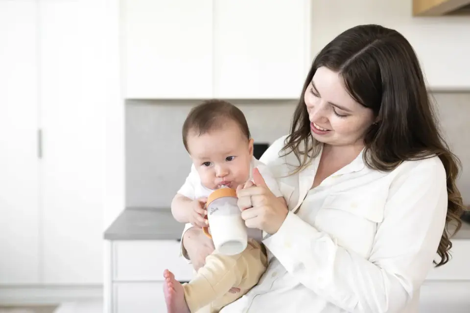 Returning to Work After Maternity Leave - Your Smooth Guide