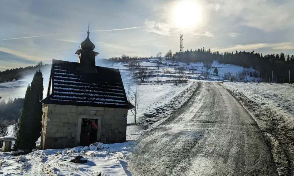 Koskowa Góra - szlaki, widoki i agroturystyka w Beskidach