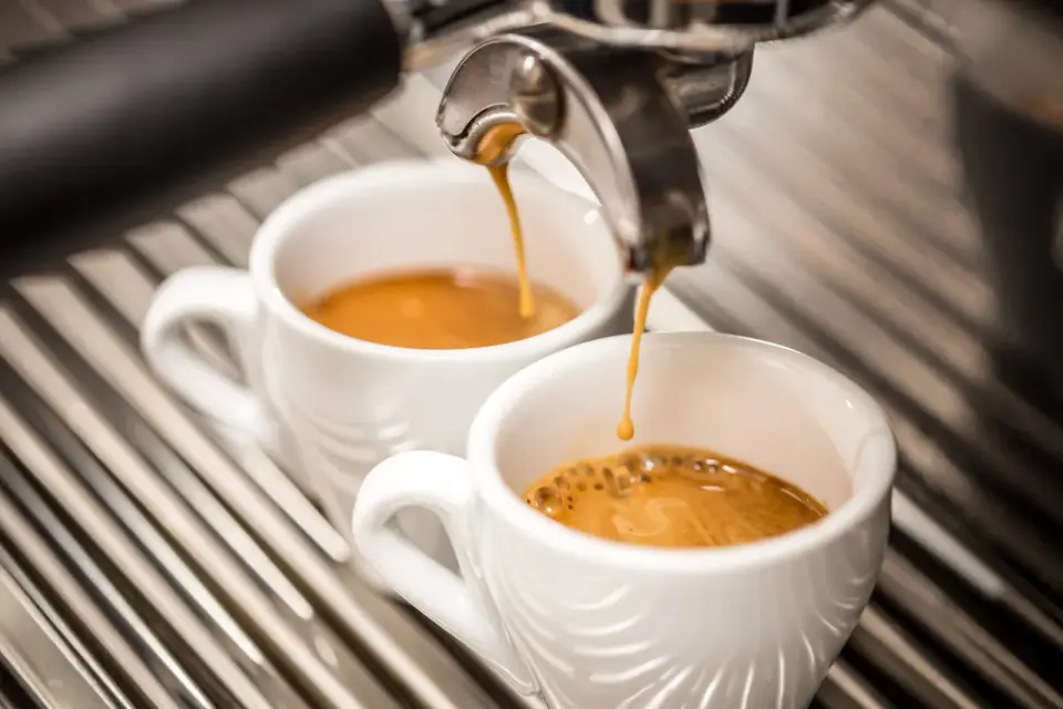 Caffè Bruciato - Cause e Soluzioni per un Gusto Perfetto
