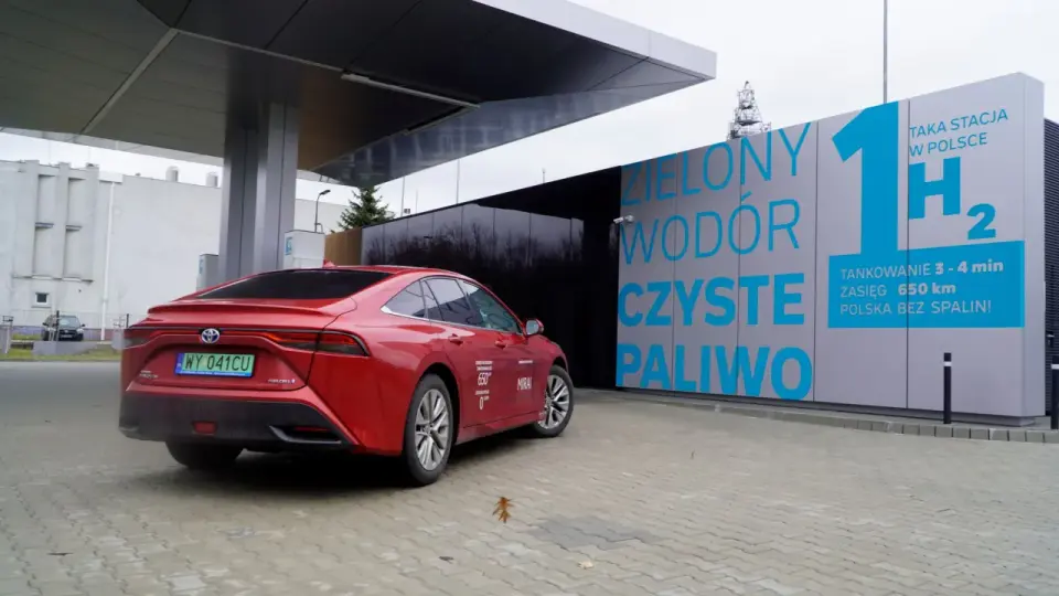 Mirai - Elektryk z ogniwem paliwowym. Czy to ma sens w Polsce?