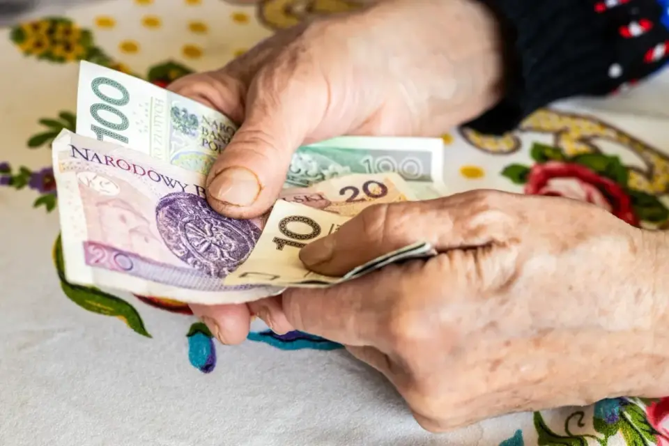 ZUS a wiele chorób - Jak dostać rentę i świadczenia?