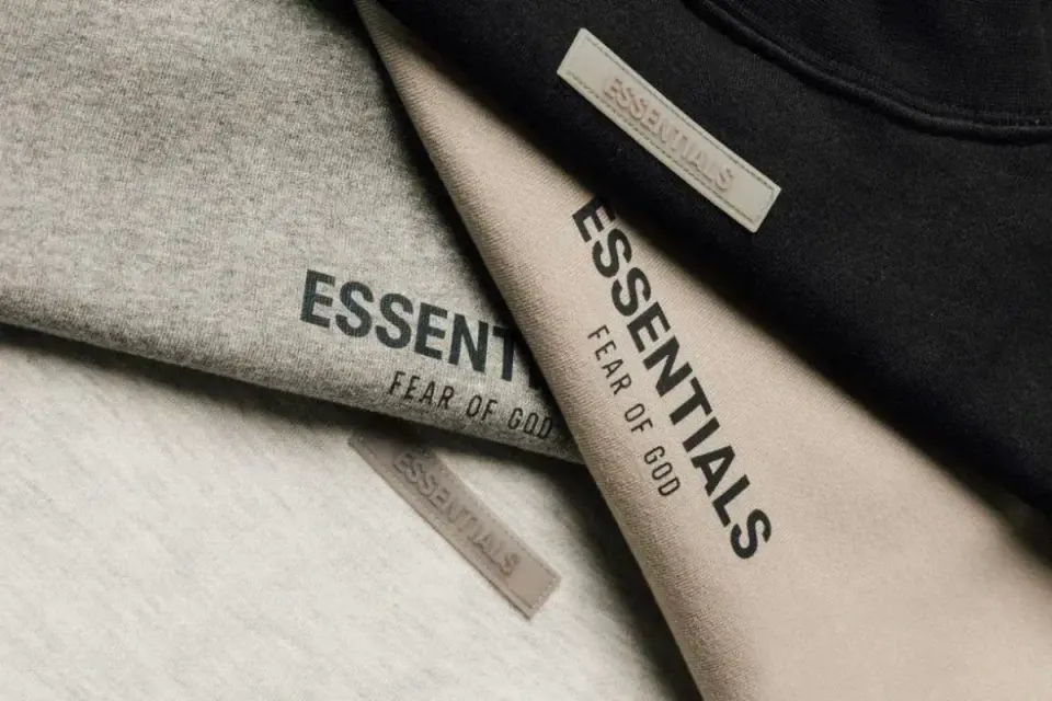 Essentials - co to jest i czy warto? Przewodnik po marce