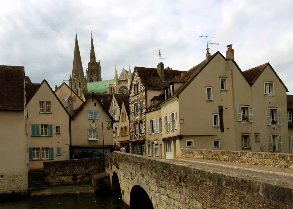 10 kwietnia - historia, pamięć i św. Fulbert z Chartres