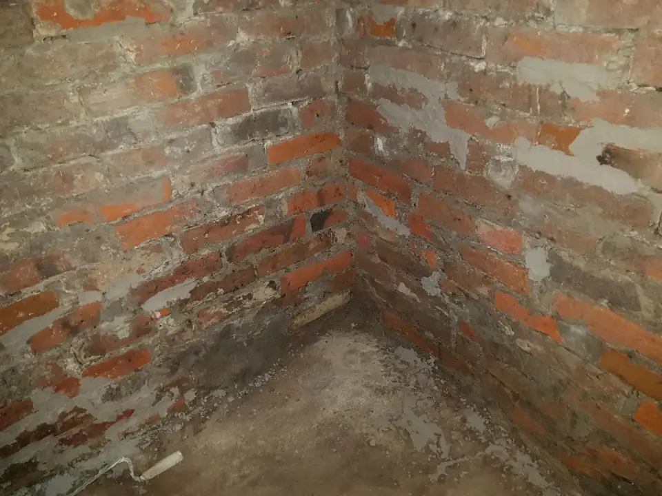Hydroizolacja piwnicy od wewnątrz - Jak skutecznie usunąć wilgoć?