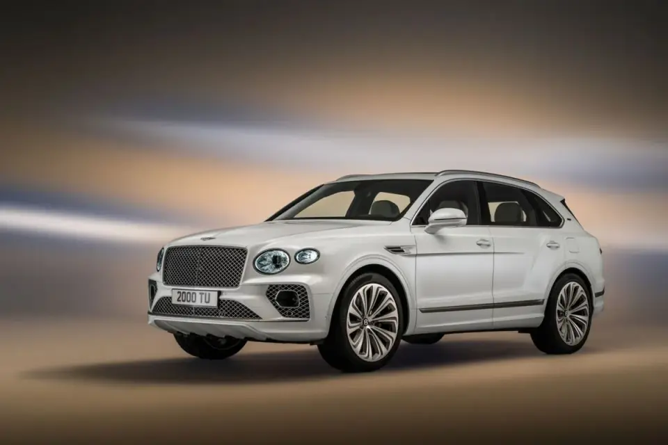 Bentley Bentayga - którą wersję wybrać i ile naprawdę kosztuje?