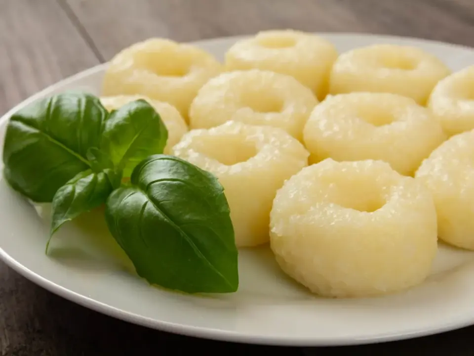 Jak zrobić kluski śląskie, które się nie sklejają? Sprawdzone triki