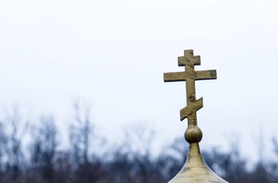 Pogrzeb prawosławny - Jak przebiega i co oznaczają symbole?