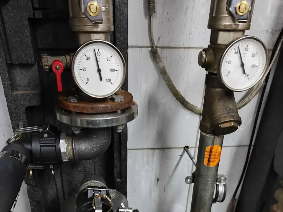 Płukanie CO: Jak samemu wyczyścić instalację? Poradnik