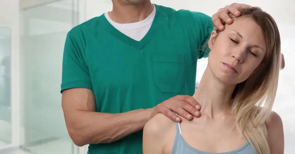 Osteopata - kim jest i kiedy warto się do niego udać?