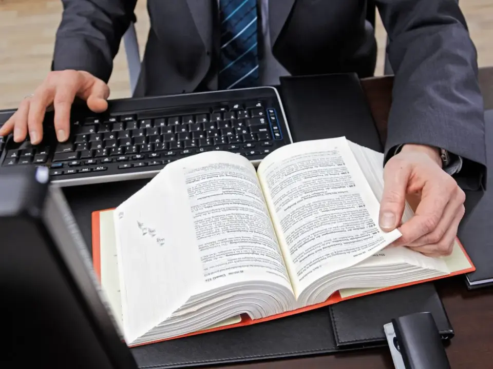 Literalnie - co to znaczy i czym jest literał w informatyce?