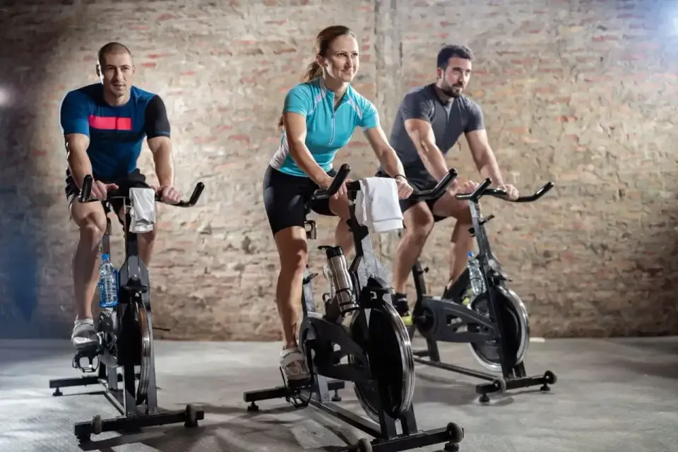 Spinning bez tajemnic - jak wygląda trening i od czego zacząć?