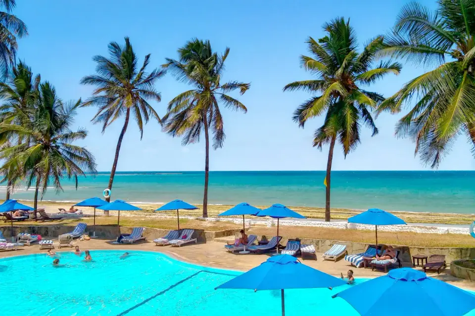 Diani Beach - Kenia: Jak zaplanować idealny urlop?