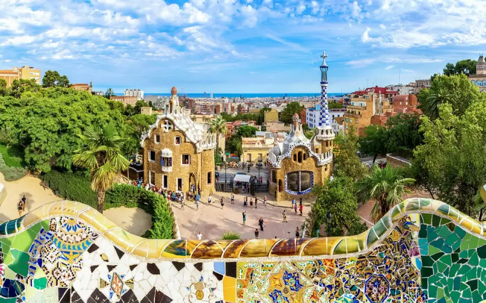Park Güell zwiedzanie - Jak zaplanować wizytę bez chaosu?