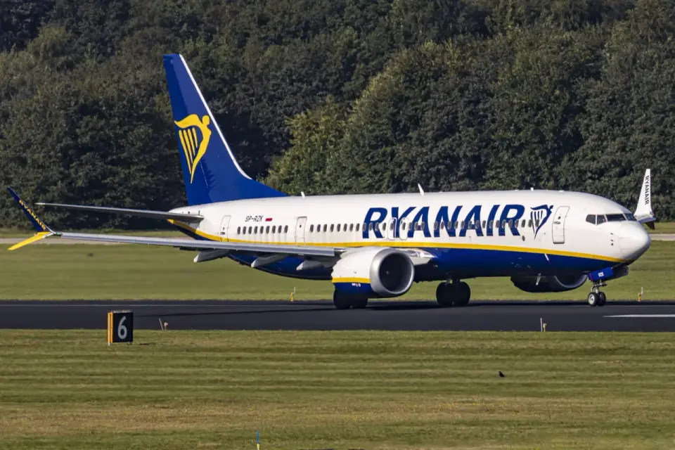 Opłata transakcyjna Ryanair: czy nadal istnieje i jak jej unikać?