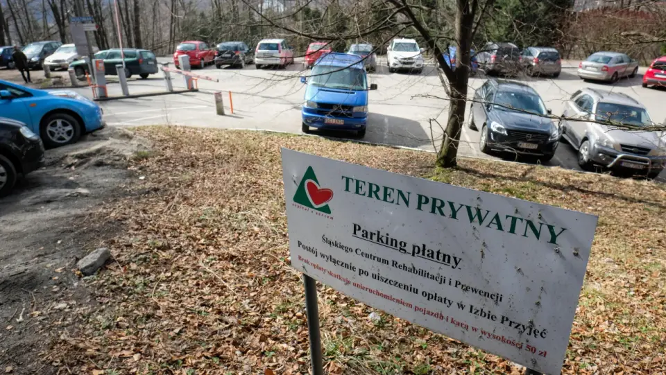 Parking w sanatorium: Ile kosztuje? Uniknij ukrytych opłat!