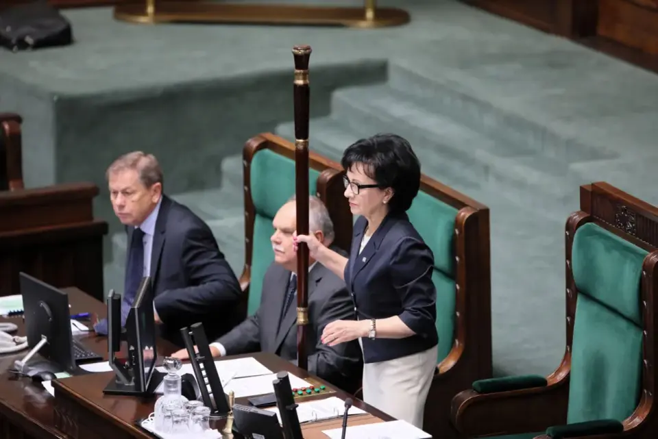 Jawność majątków małżonków polityków: czy prawo zmieni się w 2026?