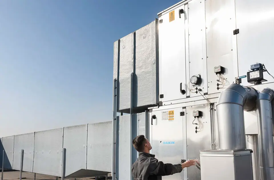Serwis Daikin Warszawa: Profesjonalna pomoc i naprawa 24/7